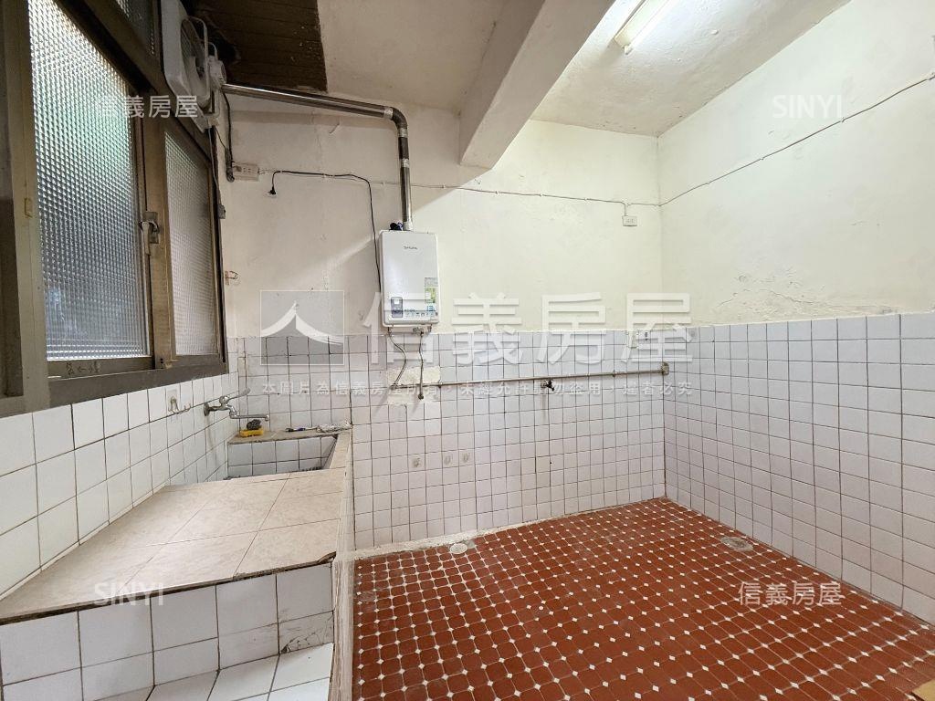 低總價近捷運美寓房屋室內格局與周邊環境