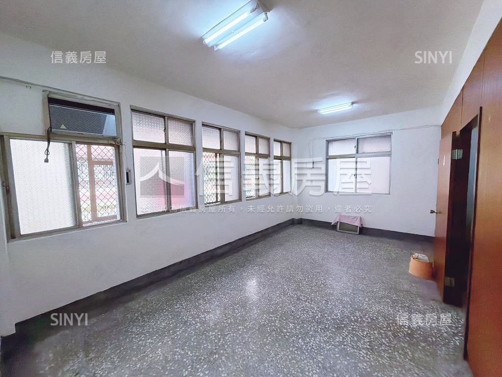 萬安邊間明亮３樓房屋室內格局與周邊環境