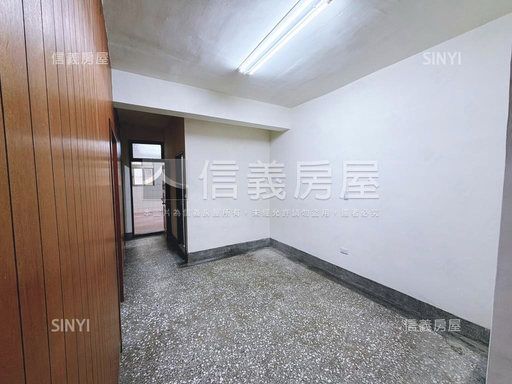 萬安邊間明亮３樓房屋室內格局與周邊環境