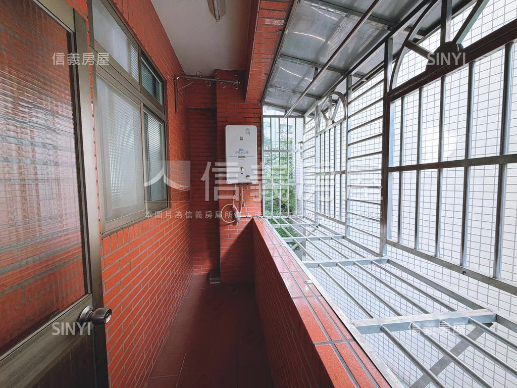 萬安邊間明亮３樓房屋室內格局與周邊環境