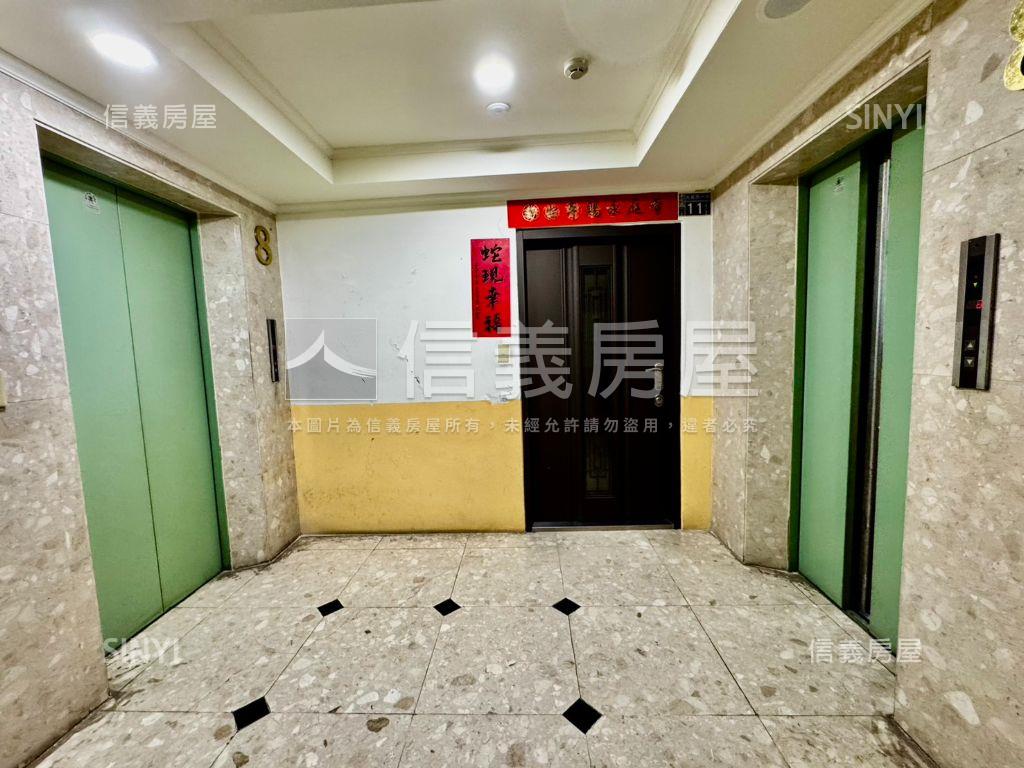 陽光綠意三期８樓三房房屋室內格局與周邊環境