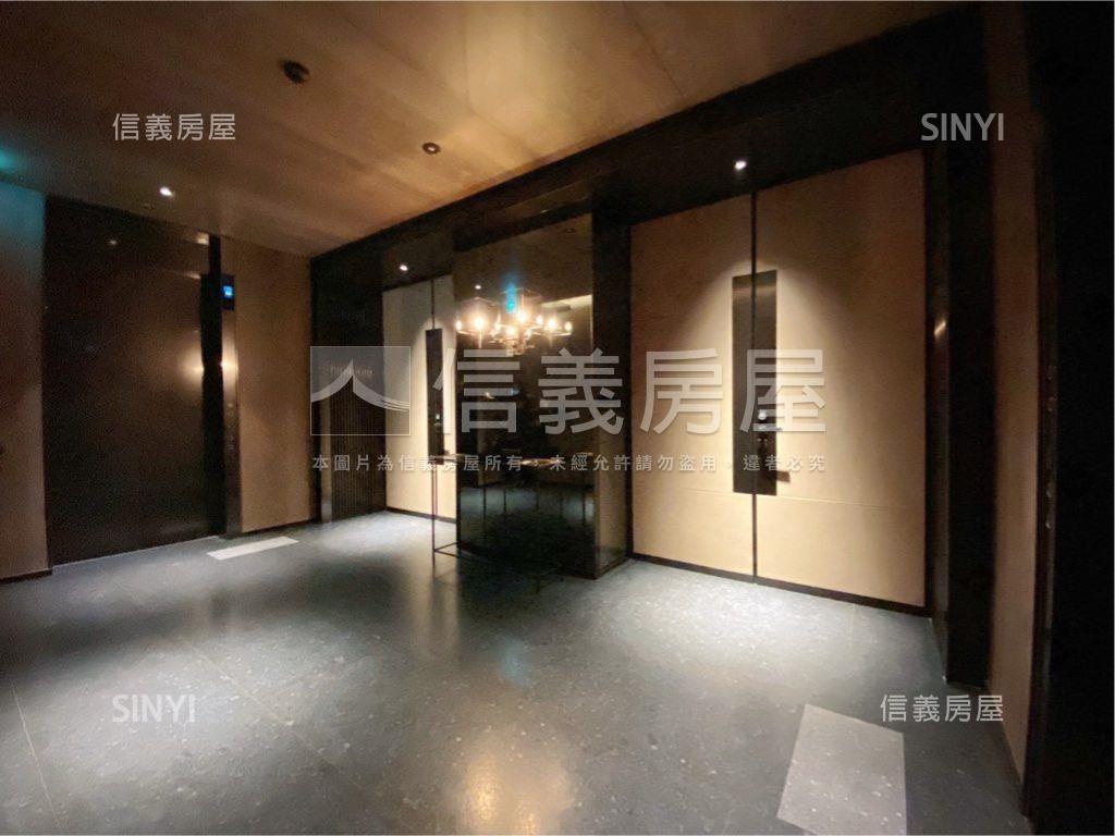 由鉅大恆高樓帝王戶房屋室內格局與周邊環境