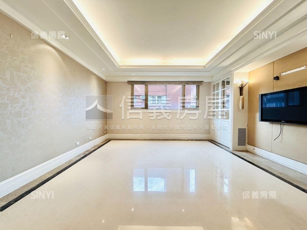 幸運豪邸全天管理３房美宅房屋室內格局與周邊環境