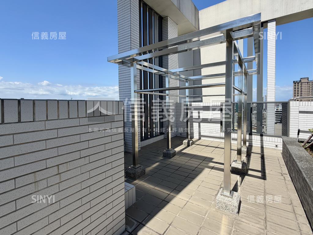 中正Ｏ８精裝美邸帶平車房屋室內格局與周邊環境