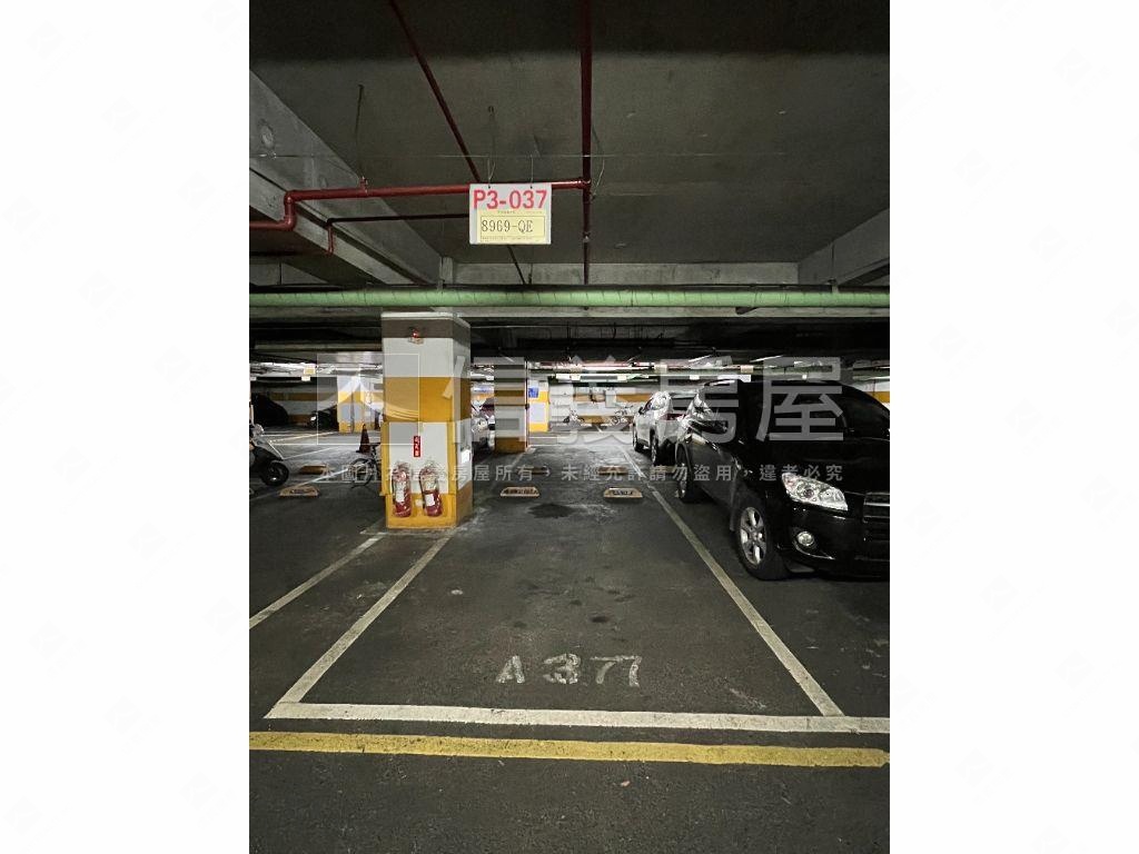 豪邸電梯三房●雙車位房屋室內格局與周邊環境