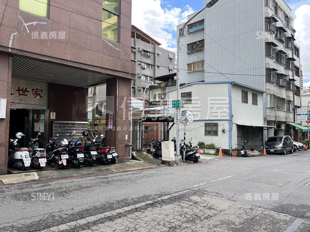近高雄車站成家小宅房屋室內格局與周邊環境