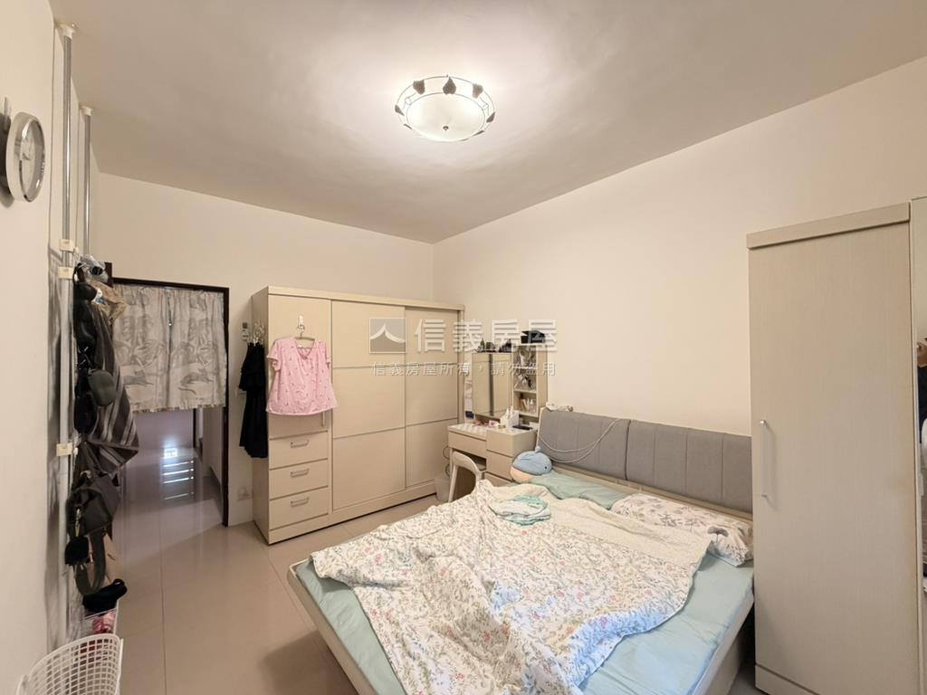 捷運中和三房美邸房屋室內格局與周邊環境