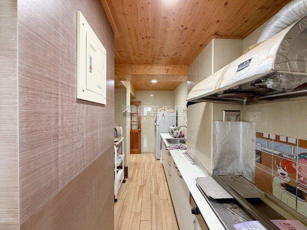 前鋒稀有漂亮樹海三房邊間房屋室內格局與周邊環境