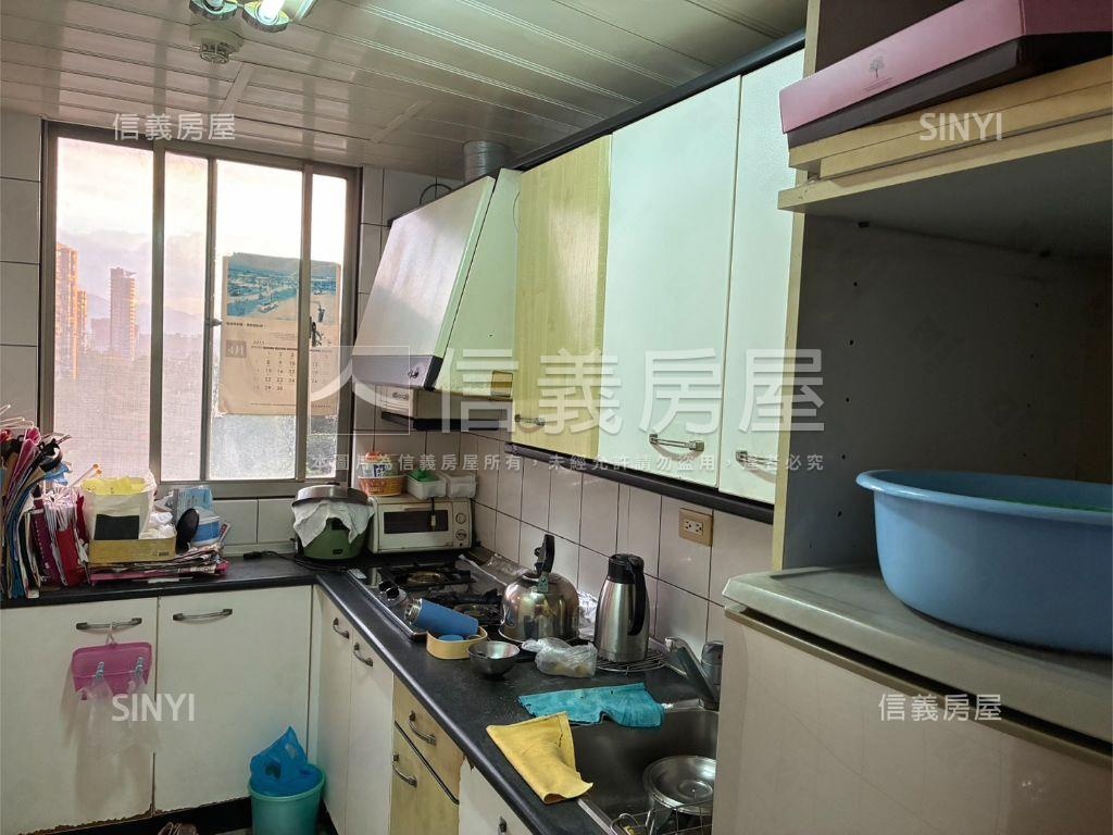 近景美捷運電梯二房房屋室內格局與周邊環境