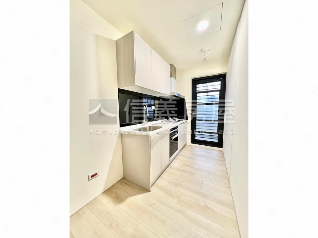 全新交屋·青沐雙主臥三房房屋室內格局與周邊環境