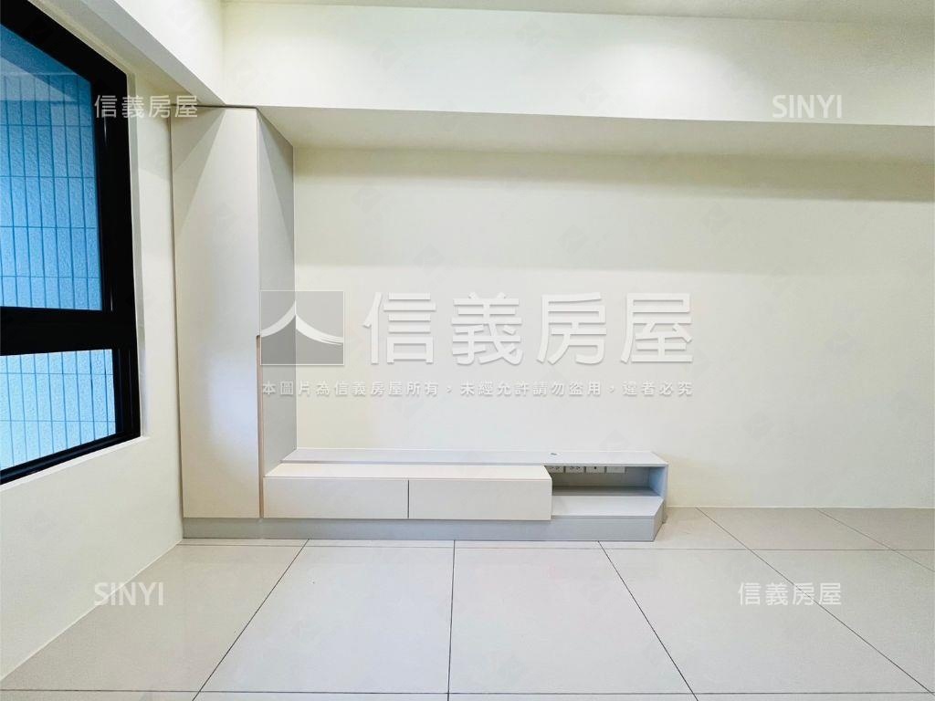 梧棲德光二城三房平車房屋室內格局與周邊環境