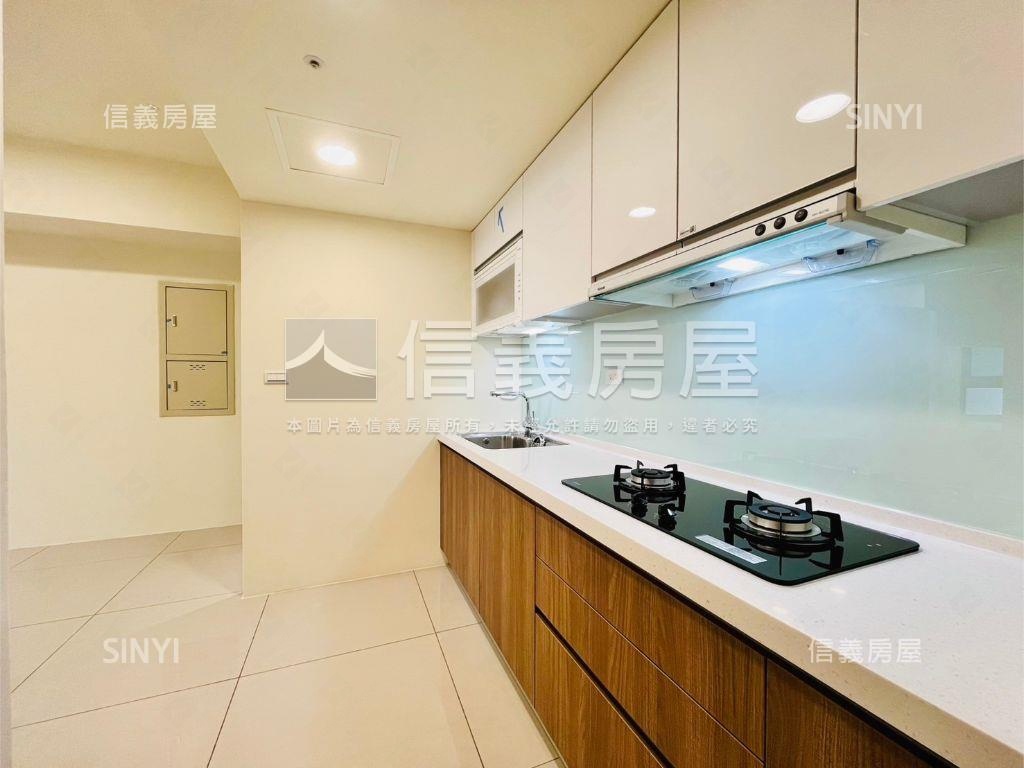 梧棲德光二城三房平車房屋室內格局與周邊環境