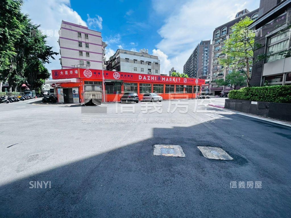 【精選】大直華廈一層一戶房屋室內格局與周邊環境