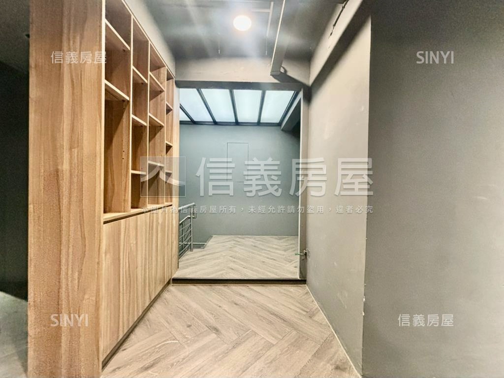捷運永春站前庭後院１樓房屋室內格局與周邊環境