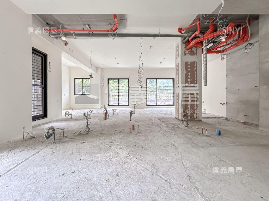 美麗山林稀有庭院一樓房屋室內格局與周邊環境