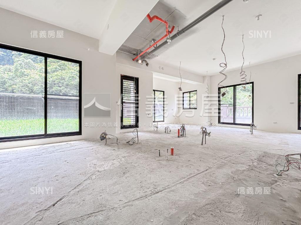 美麗山林稀有庭院一樓房屋室內格局與周邊環境