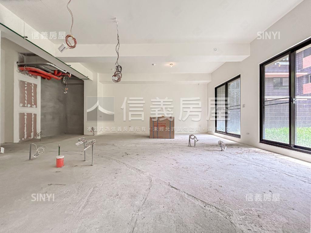 美麗山林稀有庭院一樓房屋室內格局與周邊環境