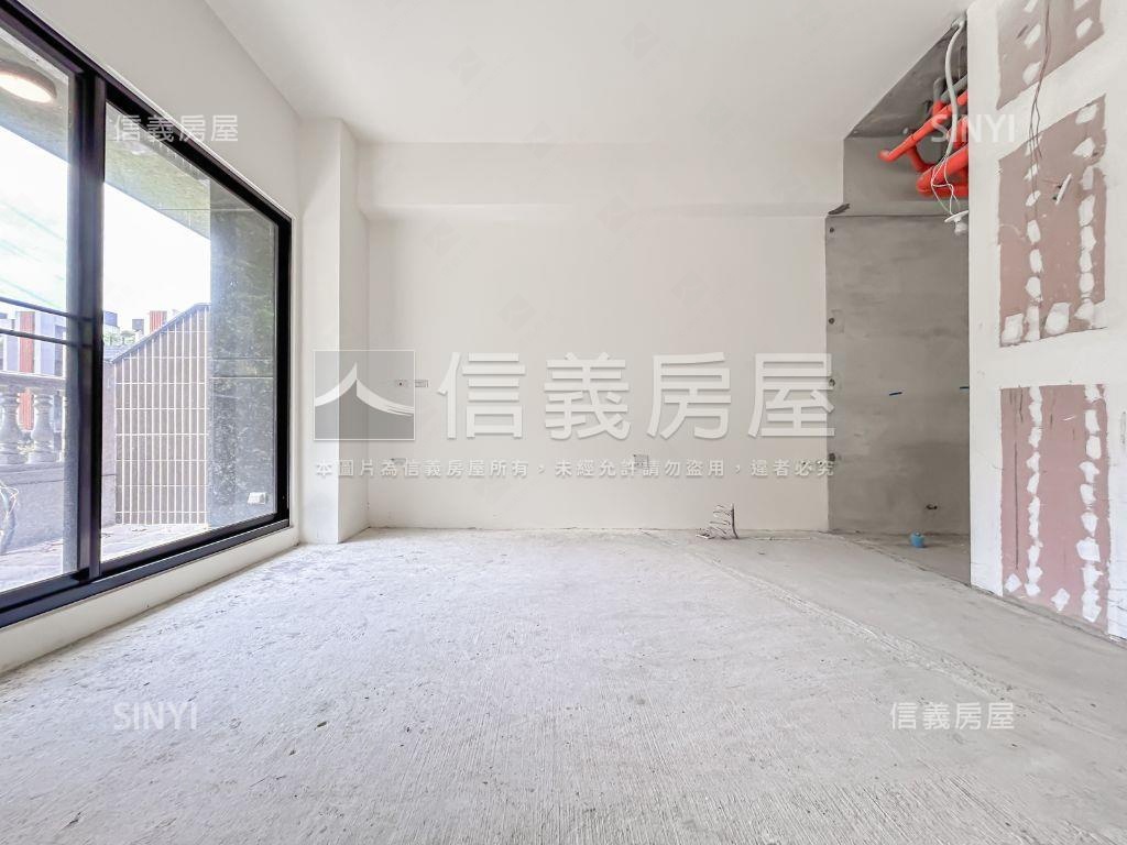 美麗山林稀有庭院一樓房屋室內格局與周邊環境