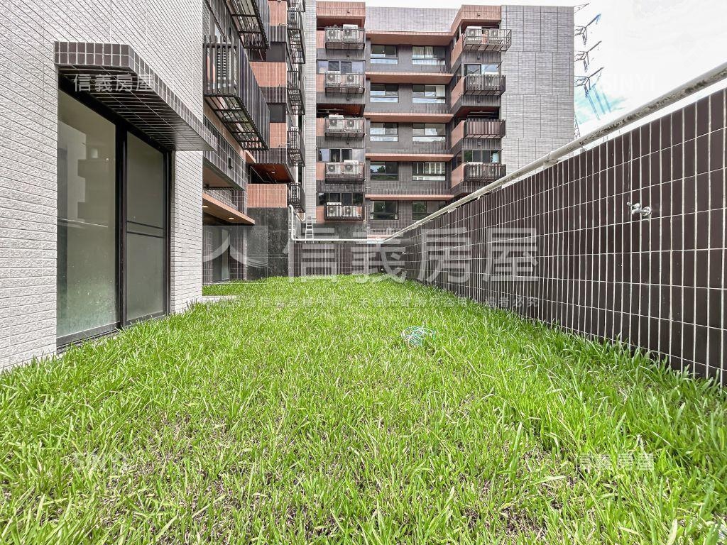 美麗山林稀有庭院一樓房屋室內格局與周邊環境