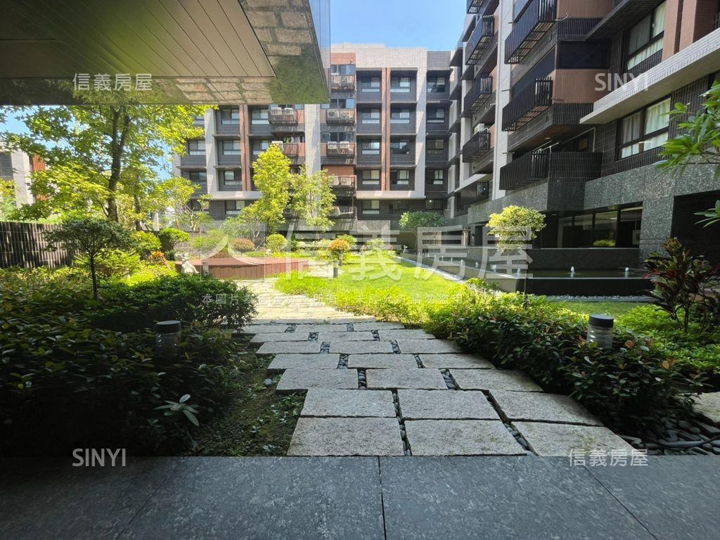 美麗山林稀有庭院一樓房屋室內格局與周邊環境