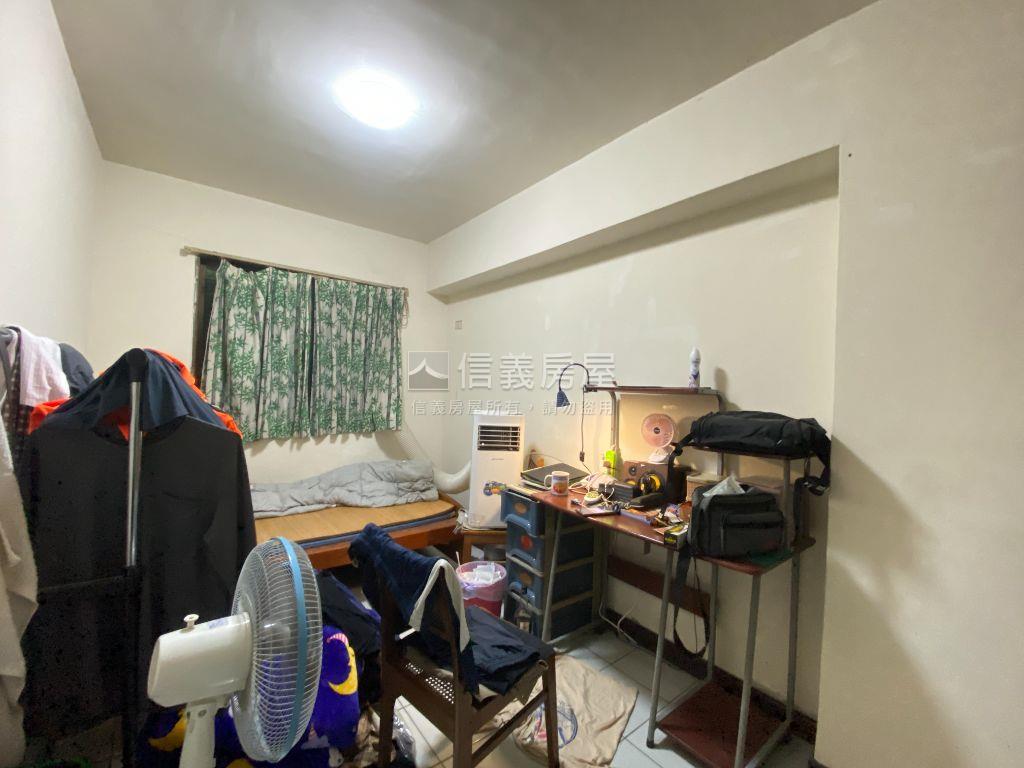 急！近捷運－機能佳三房房屋室內格局與周邊環境