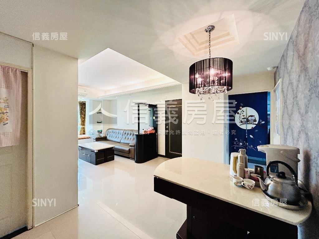 安家帝景３房坡平車位房屋室內格局與周邊環境