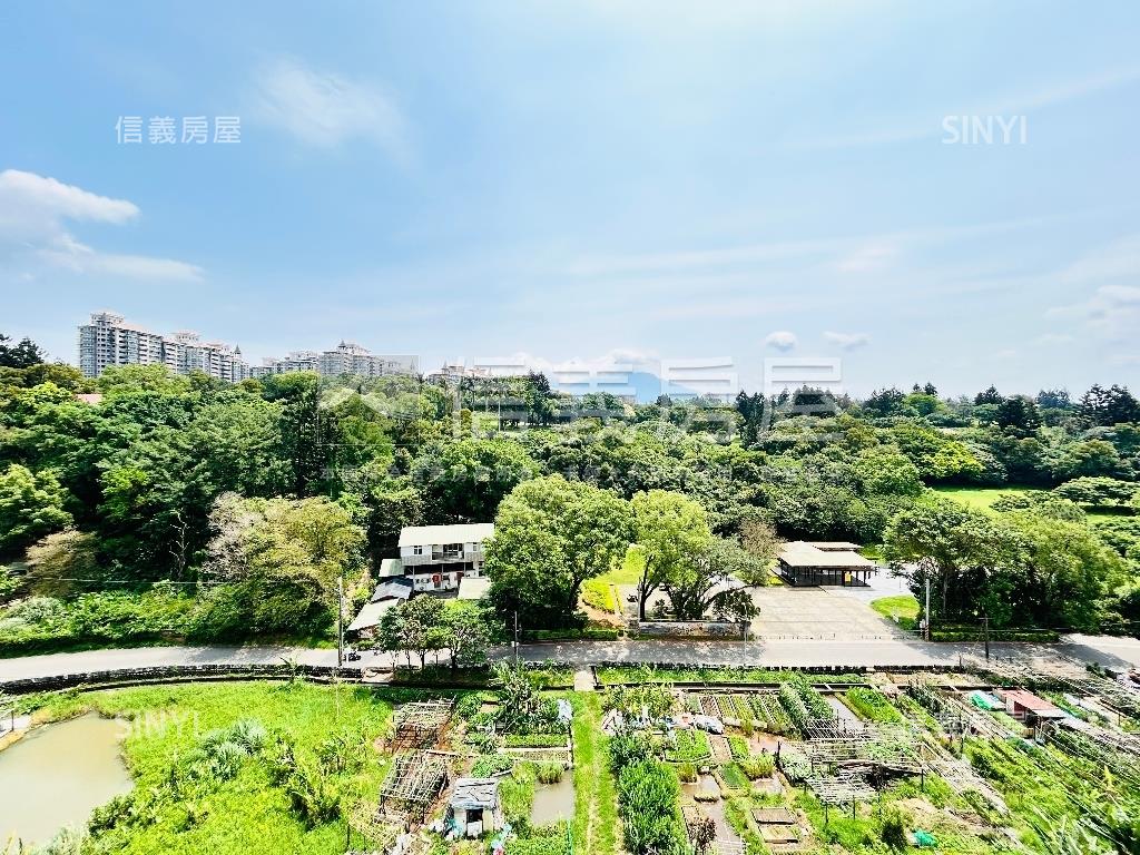 安家帝景３房坡平車位房屋室內格局與周邊環境