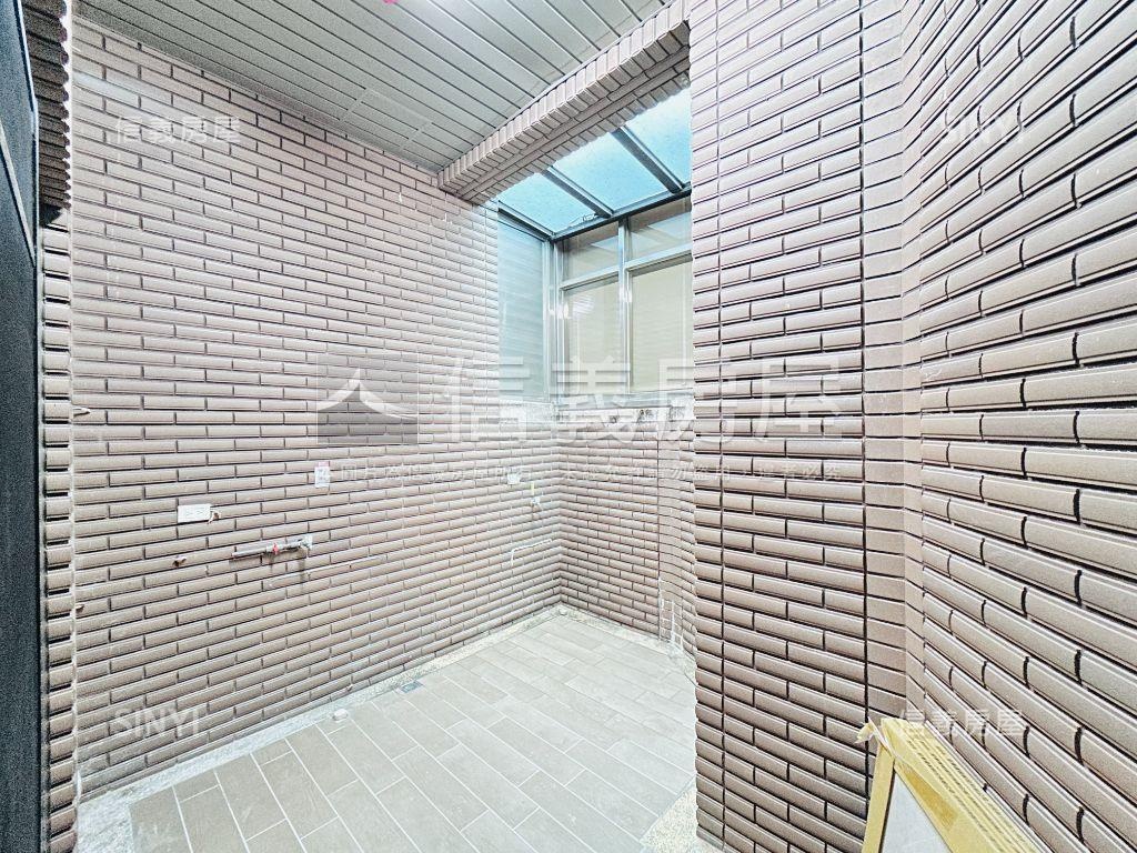 近未來捷運同德六街店面房屋室內格局與周邊環境