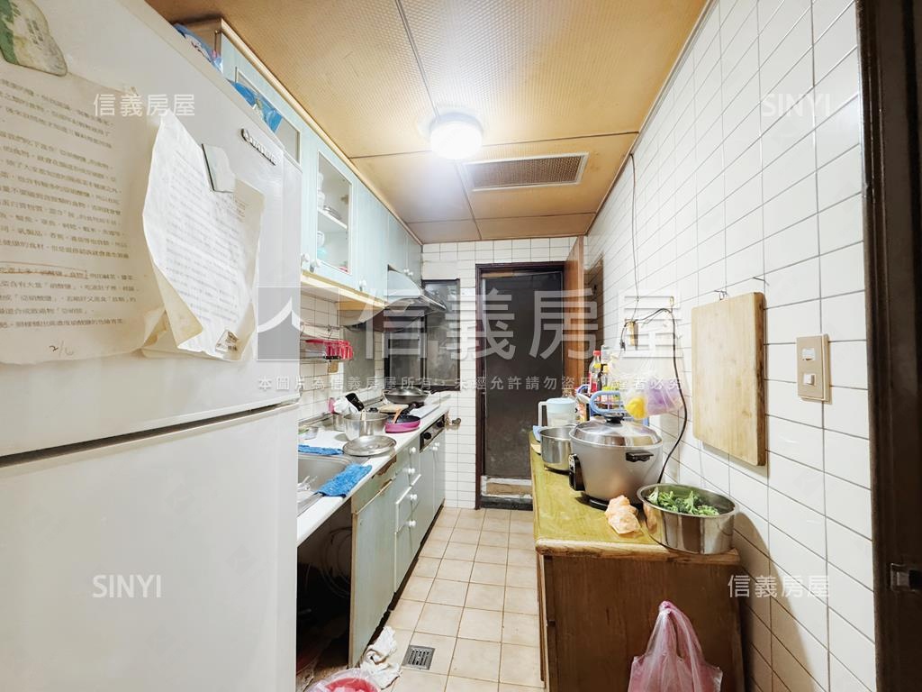 江翠捷運文教中心莒光學區房屋室內格局與周邊環境