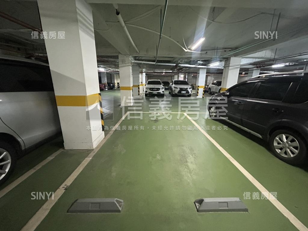 吾興平面大車位房屋室內格局與周邊環境