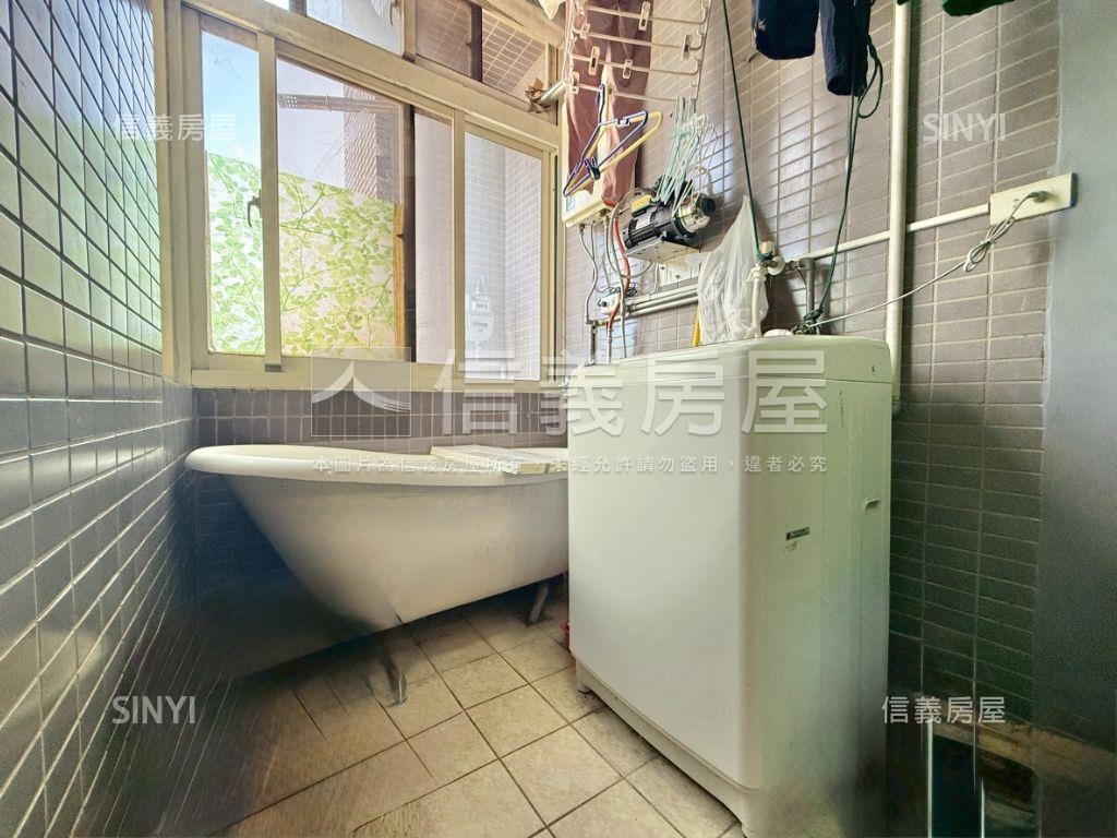 台北新視窗御邸三房車位房屋室內格局與周邊環境