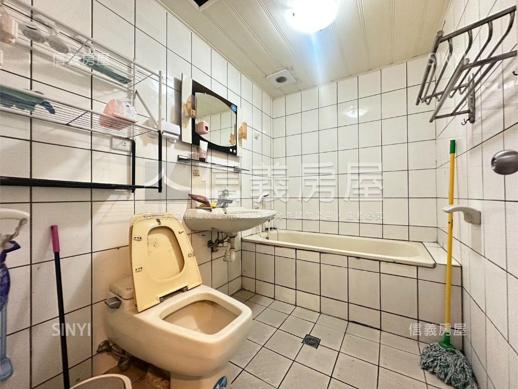 藝文有景觀低公設大三房房屋室內格局與周邊環境