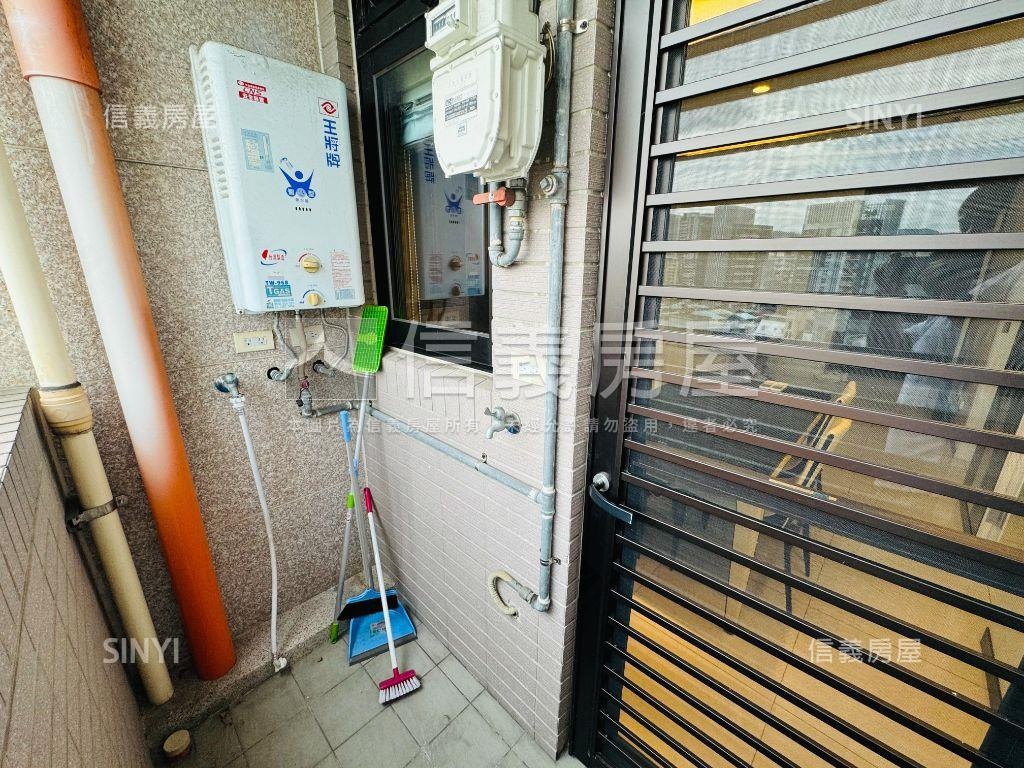 信義國際●景觀兩房車位房屋室內格局與周邊環境