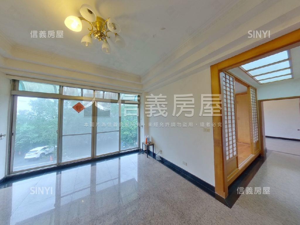 貓空休閒農業區合法農舍房屋室內格局與周邊環境