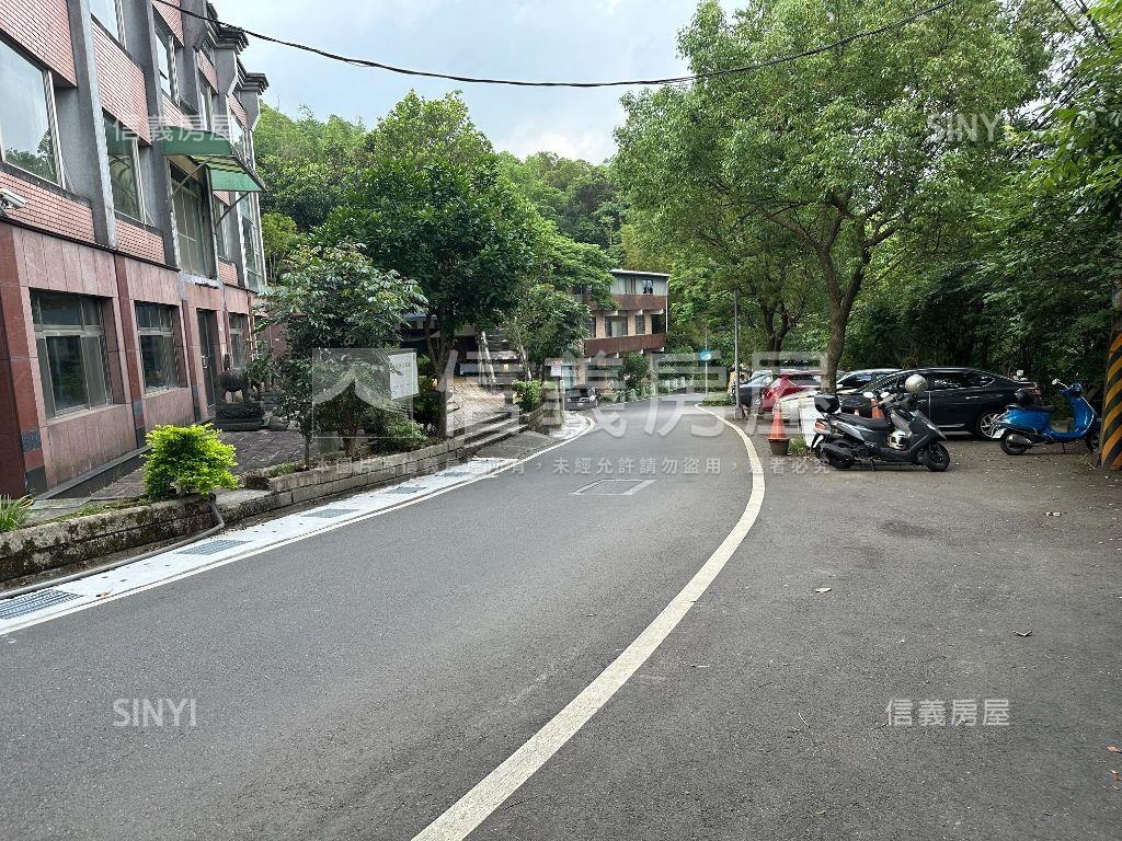 貓空休閒農業區合法農舍房屋室內格局與周邊環境