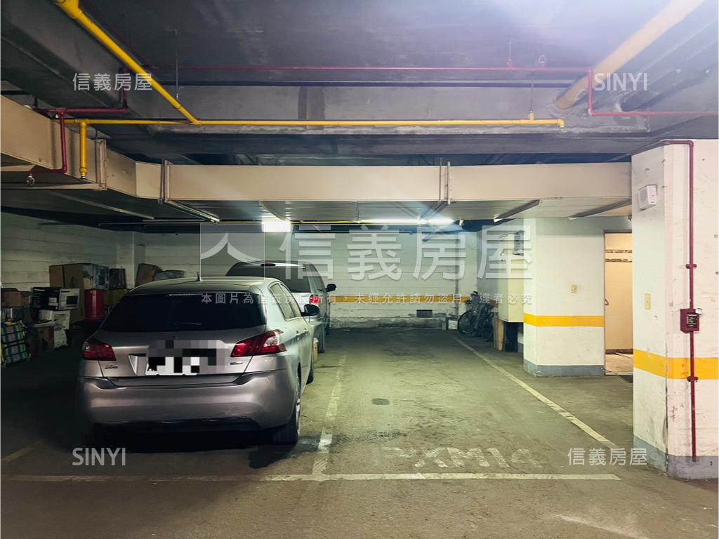 國泰書香大第房屋室內格局與周邊環境