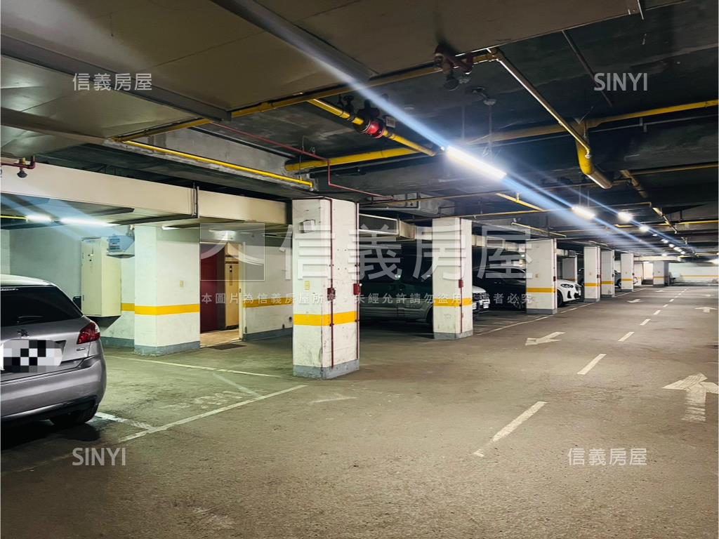 國泰書香大第房屋室內格局與周邊環境