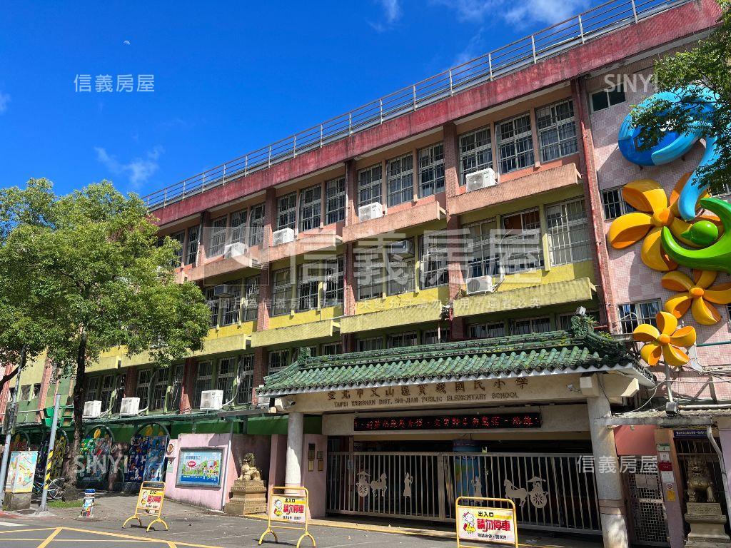 國泰書香大第房屋室內格局與周邊環境