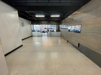 雙和醫院中正路醒目店面