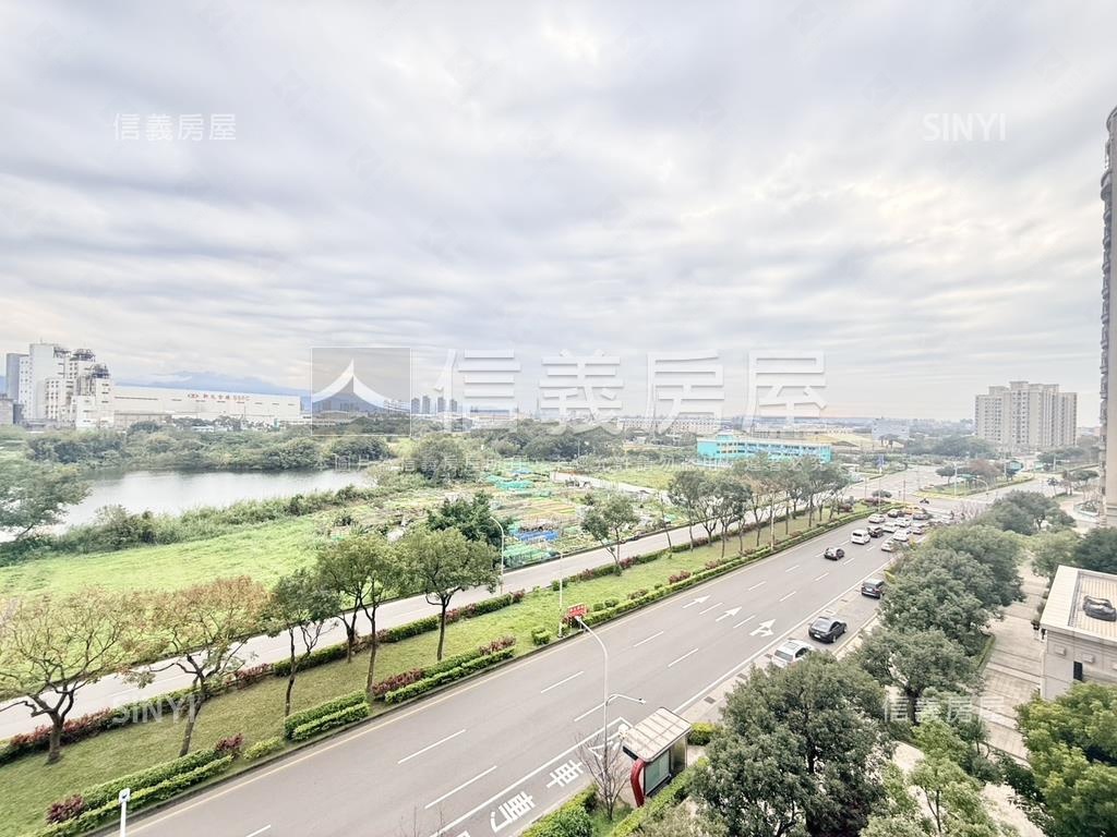 朝南邊間景觀三房稀有釋出房屋室內格局與周邊環境