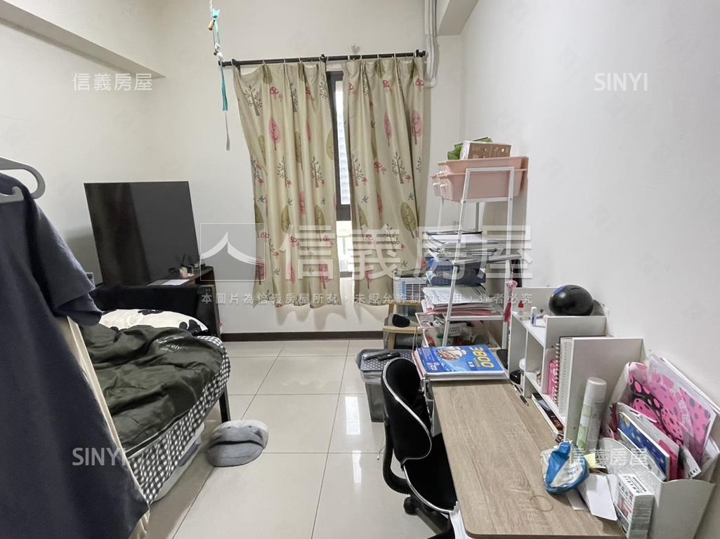 淡水心之界３房雙車位房屋室內格局與周邊環境