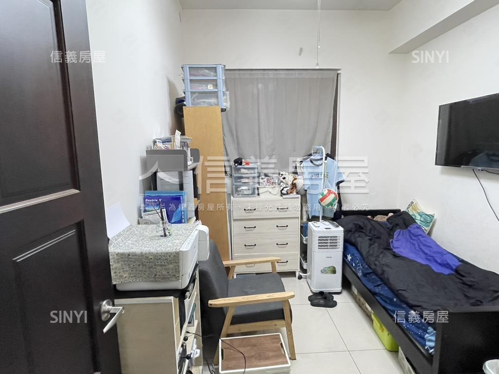 淡水心之界３房雙車位房屋室內格局與周邊環境