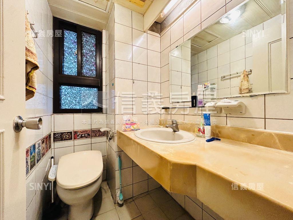 山海大地捷運首購三房房屋室內格局與周邊環境