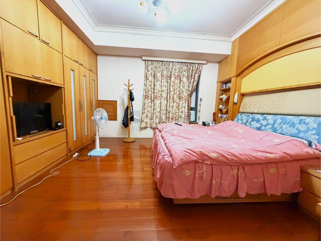 合康愛丁堡透天別墅房屋室內格局與周邊環境