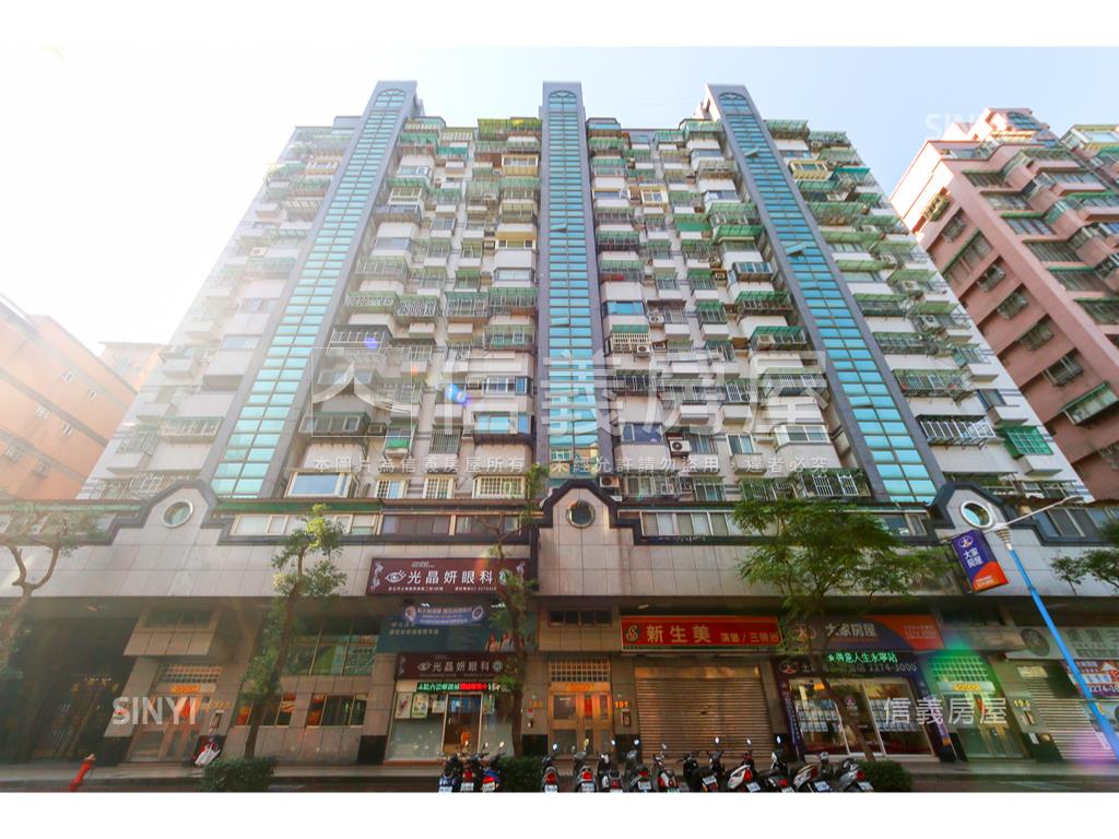 軍翰大帝獨戶邊間四房房屋室內格局與周邊環境