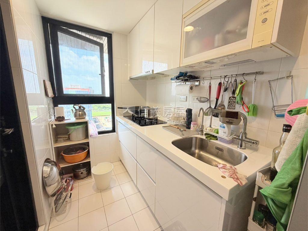 海洋都心２美妝兩房房屋室內格局與周邊環境