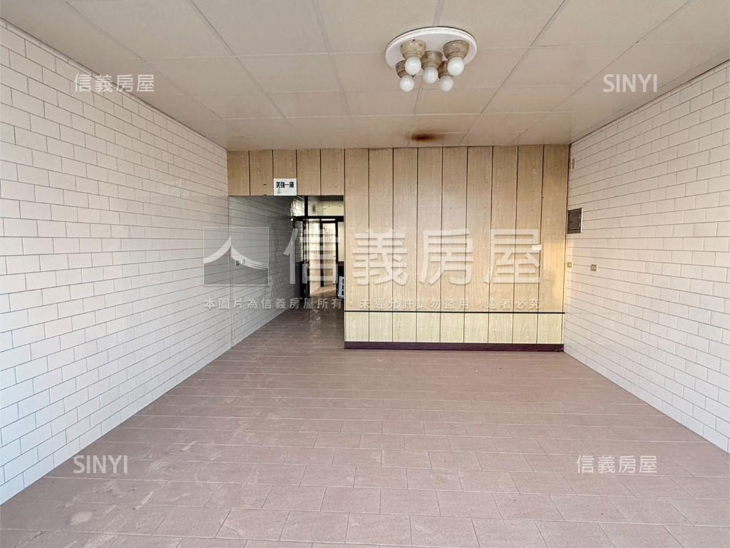 東南街臨路透店房屋室內格局與周邊環境