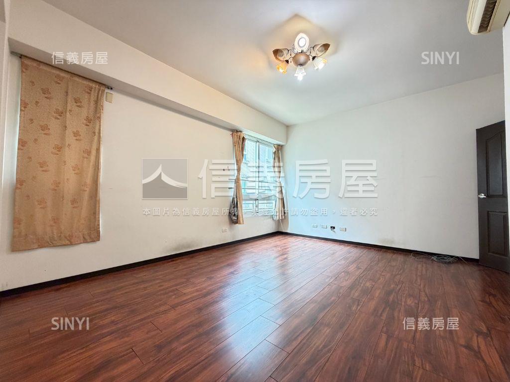 千松自在大面寬震後別墅房屋室內格局與周邊環境