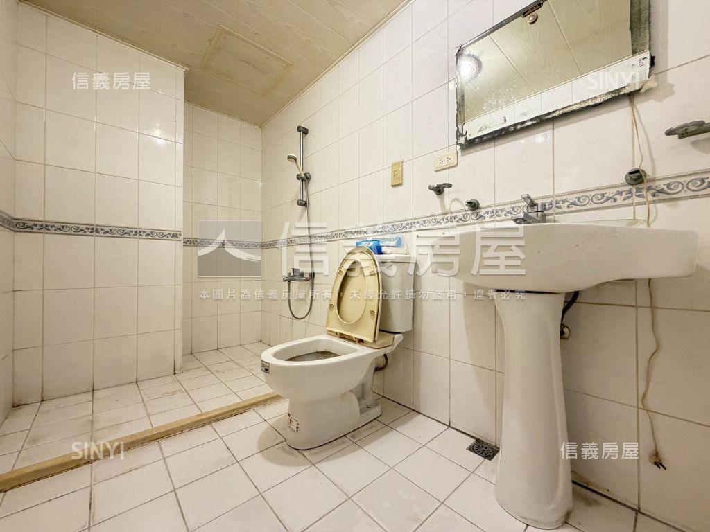 千松自在大面寬震後別墅房屋室內格局與周邊環境