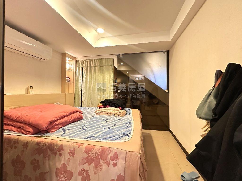 木柵國小捷運挑高美居房屋室內格局與周邊環境